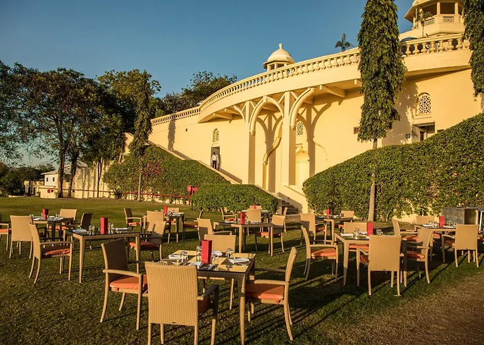 The Lalit Laxmi Vilas Palace